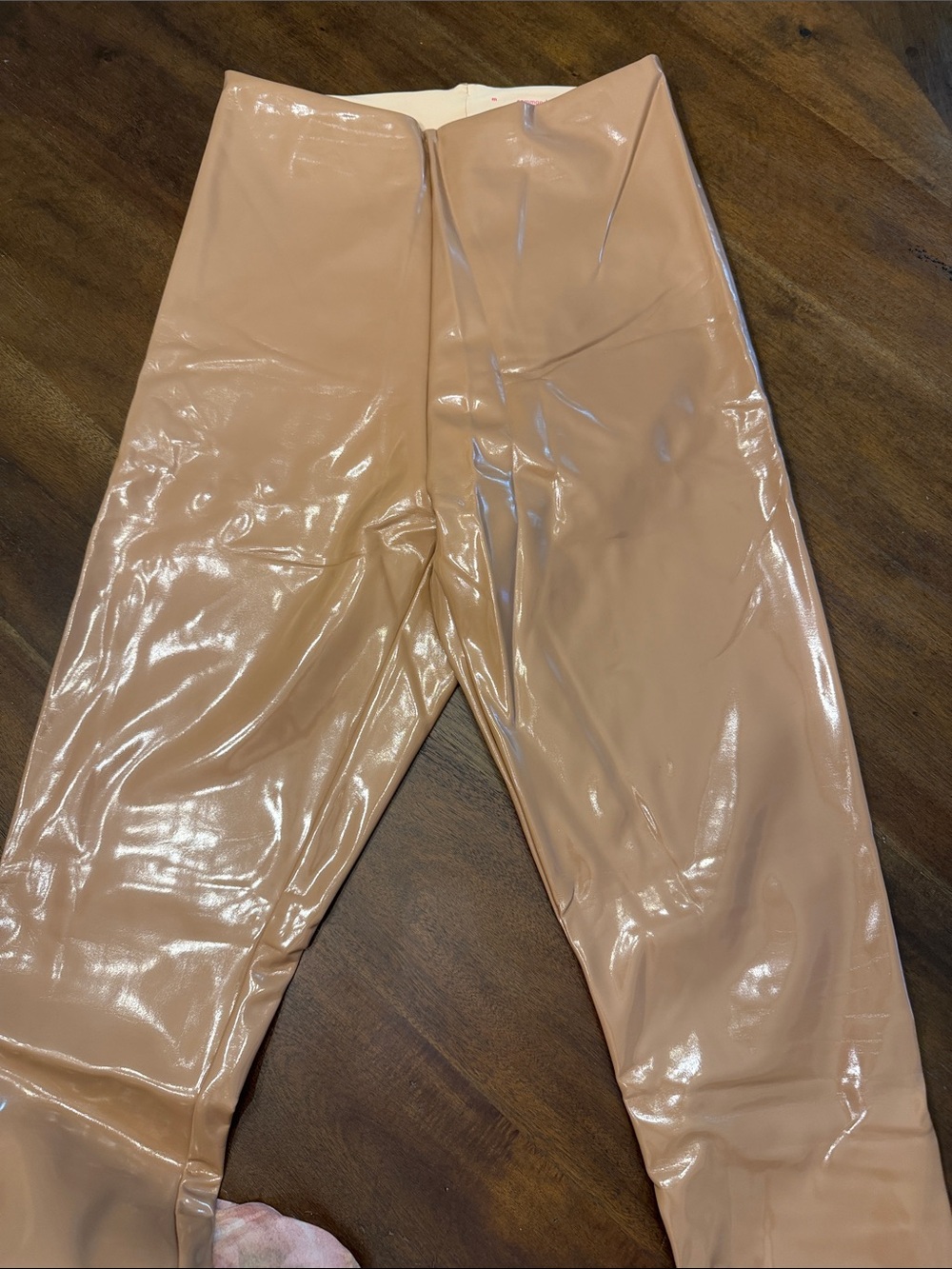 Commando Shiny Nude Leggings - Neutral Peach Color